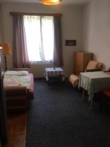 Apartment Trojska Praga Esterno foto