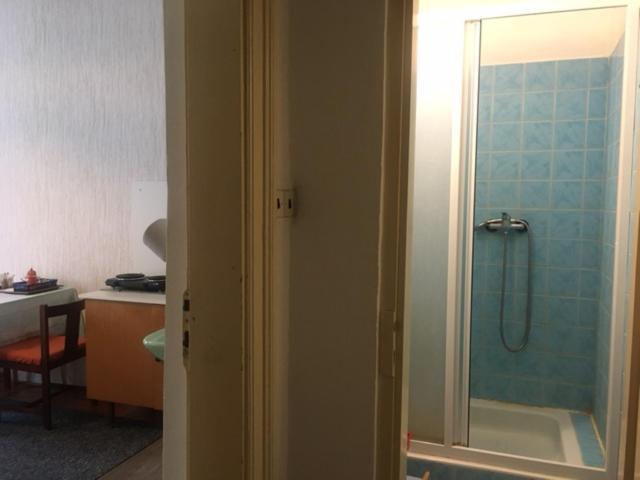 Apartment Trojska Praga Esterno foto